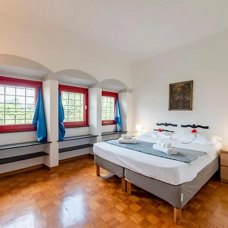 Bianca In - Happy ラッパロ